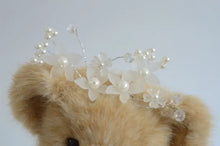 Load image into Gallery viewer, Beautiful Teddy Bear Bride and Groom Couple Set