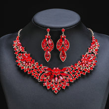 Load image into Gallery viewer, Exquisite Leaves of Elegance Crystal Jewelry Sets For Wedding or Quinceanera Party