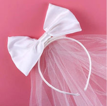 Load image into Gallery viewer, White Flower Girl Bridal Veil for Weddings or First Communion