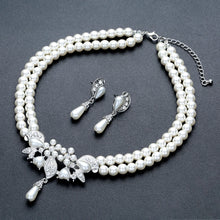 Load image into Gallery viewer, Pretty Dreamy Faux Pearl Jewelry Set with Necklace and Earrings