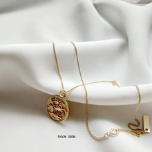 Load image into Gallery viewer, 925 Sterling Silver-Gold Tone Queen Elizabeth II Fashion Necklace-Keepsake