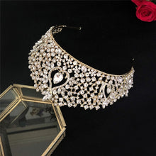 Load image into Gallery viewer, Solitaire Design Cubic Zirconia Tiara - Crown for Bride - Quinceanera or Pageant