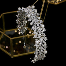 Load image into Gallery viewer, Vintage Romantic Tiara-Pearl and Silver Hair Band-Wedding Hair Accessory