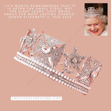 Load image into Gallery viewer, Luxury Queen of England Royal Replica Crown