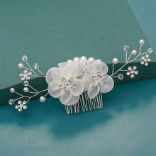 Load image into Gallery viewer, Silver Wedding Hair Combs Leaf Flower Design Bridal Hair Accessories