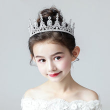 Load image into Gallery viewer, Fashionable Crystal Crowns For Kids - Tiaras for Little Girls - Gold or Silver Color