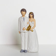 Load image into Gallery viewer, Resin Family Figurines-Gifts for Special Occasions