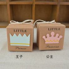 Load image into Gallery viewer, 50pcs Wedding Black Love Rustic Kraft Imitation Bark Candy Box with Rope Jute Shabby Chic Vintage Twine Wedding Favor Gift Boxes