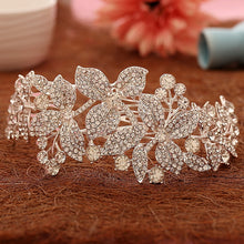 Load image into Gallery viewer, Silver Plated Floral Rhinestone Wedding Hair Comb