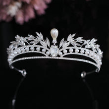 Load image into Gallery viewer, Baroque Roman Leaf and Pearls Tiaras Wedding-Crown for Bridal or Quinceañera