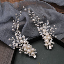 Load image into Gallery viewer, Bridal Crystal and Pearl Flower Hair Clips Set-Bride Hair Jewelry-Bridesmaid Hair Accessory