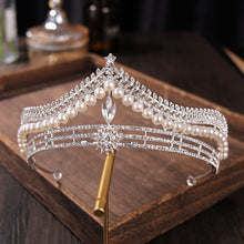 Load image into Gallery viewer, Flower Star Pearls and Crystal Rhinestones Bridal Tiara-Crown-Tiara De Novia