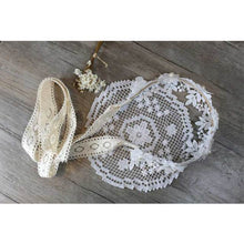 Load image into Gallery viewer, Assorted Girls Sheer Lace and Pearls Hair Accessories for Flower Girls and Special Events