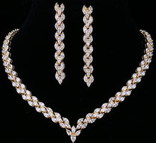 Load image into Gallery viewer, Exquisite Cubic Zirconia Bride's Jewelry Set of Necklace and Earrings