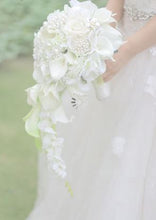 Load image into Gallery viewer, Cala Lily Waterfall Silk Wedding Bouquet Bride with Bridal Jewelry