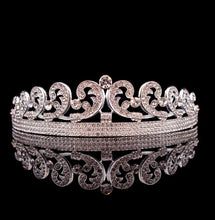 Load image into Gallery viewer, Crown - Replica of Princess Kate Wedding Tiara
