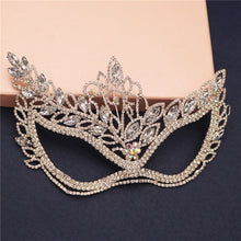 Load image into Gallery viewer, Delicate Bling Fancy Masquerade Party Mask

