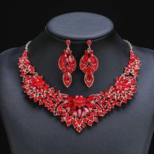 Load image into Gallery viewer, Exquisite Leaves of Elegance Crystal Jewelry Sets For Wedding or Quinceanera Party 
