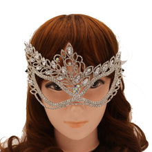Load image into Gallery viewer, Delicate Bling Fancy Masquerade Party Mask
