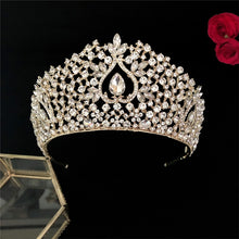Load image into Gallery viewer, Solitaire Design Cubic Zirconia Tiara - Crown for Bride - Quinceanera or Pageant
