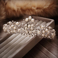 Load image into Gallery viewer, Elegant Nouvelle Fashion Pearl Crown Crystal Rhinestone Tiara
