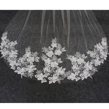 Load image into Gallery viewer, Exquisite Flower Lace Appliques One Layer Wedding Veil with Comb
