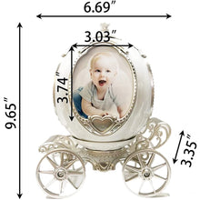 Load image into Gallery viewer, Princess Carriage Photo Holder Music Box Gift
