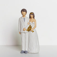 Load image into Gallery viewer, Resin Family Figurines-Gifts for Special Occasions
